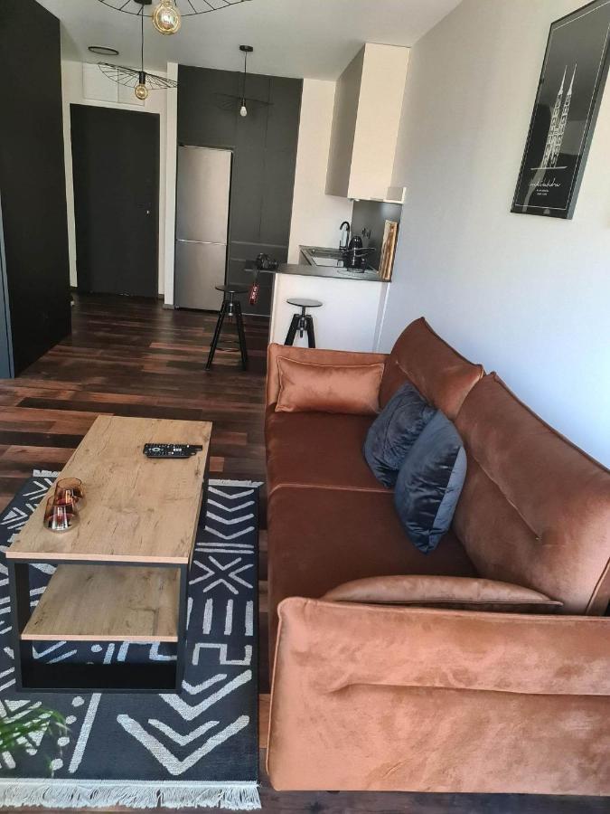 Copper Apartment Free Parking فروتسواف المظهر الخارجي الصورة