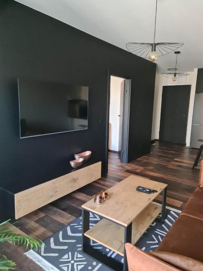 Copper Apartment Free Parking فروتسواف المظهر الخارجي الصورة
